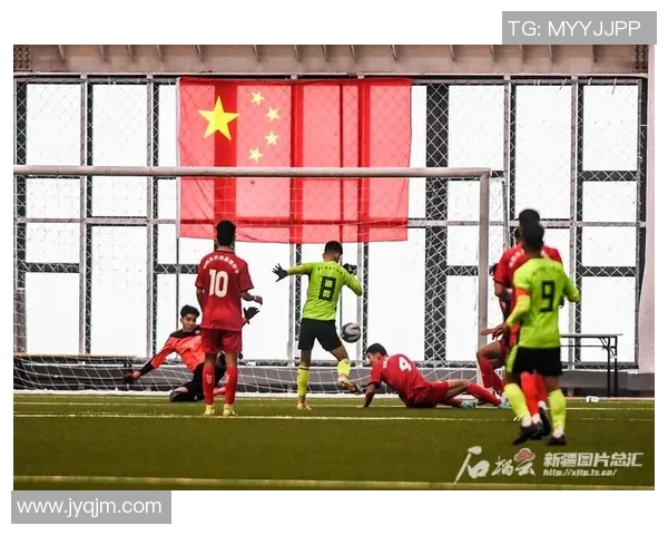 足球巨星赛跑争锋 谁能在绿茵场外挑战极限速度