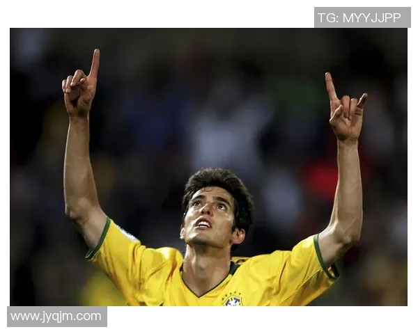 足球球星精彩瞬间聚焦灵巧接球展现非凡技术魅力