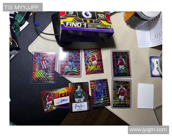 帕尼尼小真金球星卡足球收藏热潮引发市场关注与投资新机遇