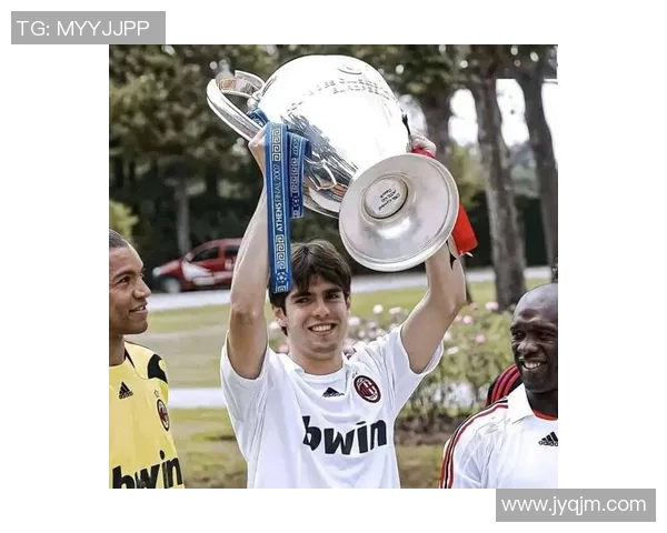 如何用恰到好处的词汇夸赞足球球星的颜值与魅力