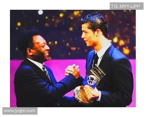 足球巨星齐聚一堂 共谱绿茵传奇与辉煌时刻